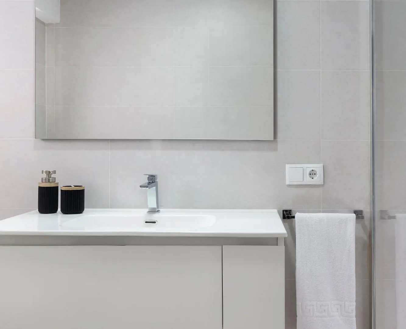 Alohamundi Plaza Nueva Apartment Seville