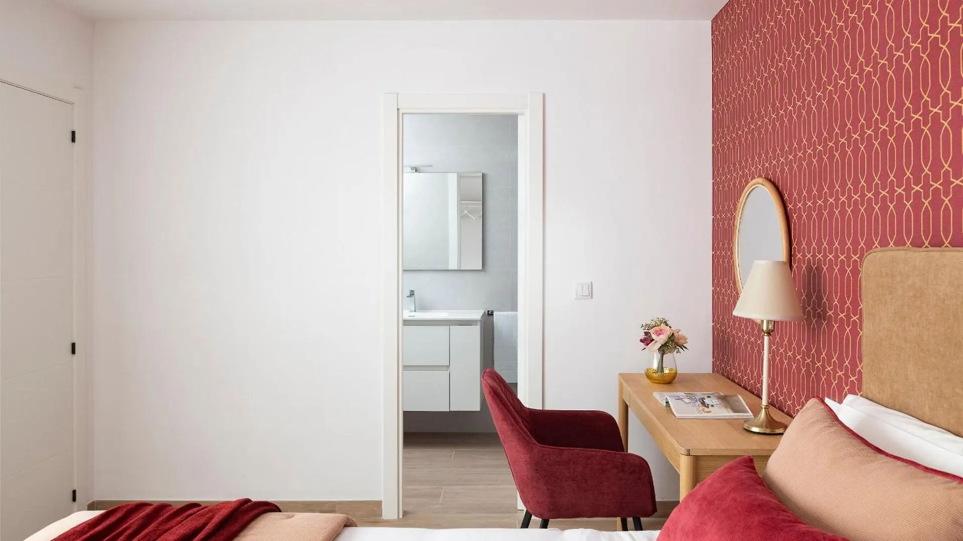 Alohamundi Plaza Nueva Apartment Seville